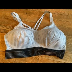 Victoria secret sports bra